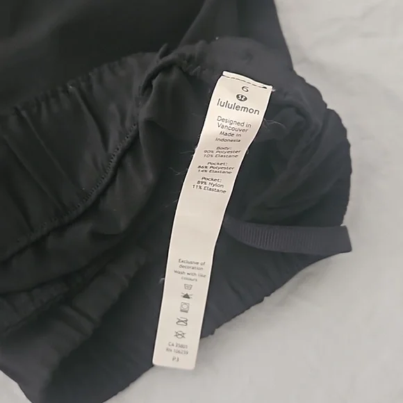 lululemon On the Fly 7/8 Pants Black - Picture 3 of 5